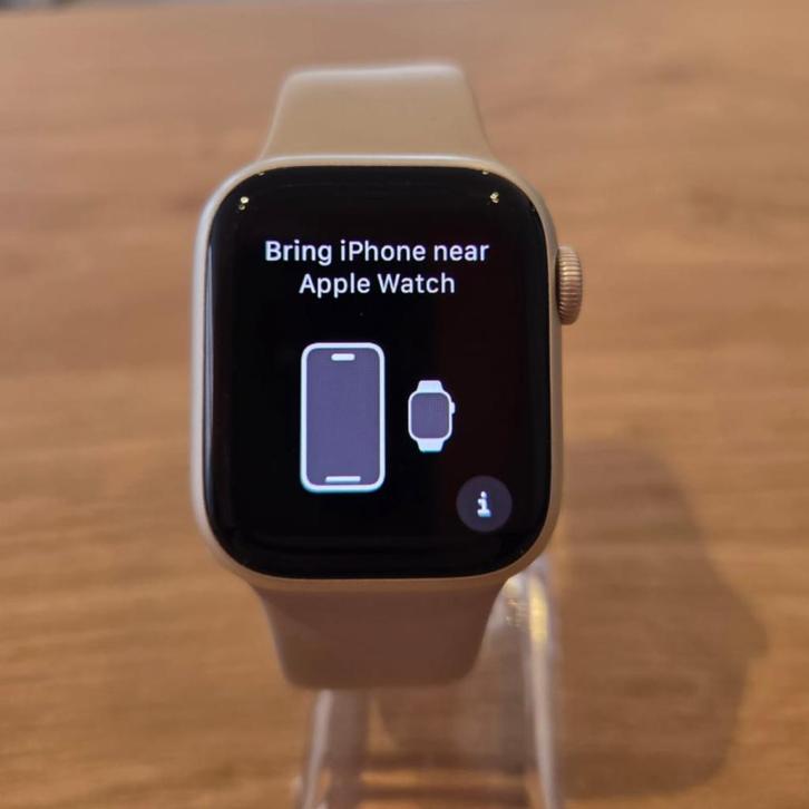 Apple watch 8 series 41 mm 2022 | Nette Staat, Sieraden, Tassen en Uiterlijk, Smartwatches, Gebruikt