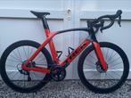 TREK MADONE FULL CARBON, Overige merken, 28 inch, Carbon, Heren