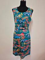 J2 - Fleurige Yumi jurk maat 38 (1), Ophalen of Verzenden, Zo goed als nieuw, Maat 38/40 (M), Onder de knie
