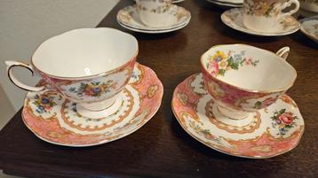 Royal Albert Lady Carlyle Kop en Schotel Set beschikbaar voor biedingen