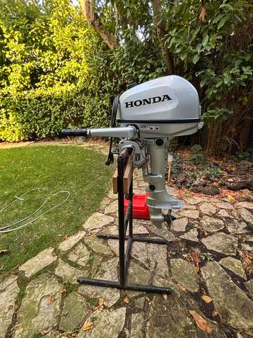 Honda BF6AH 6 pk buitenboordmotor, Perfecte staat. beschikbaar voor biedingen
