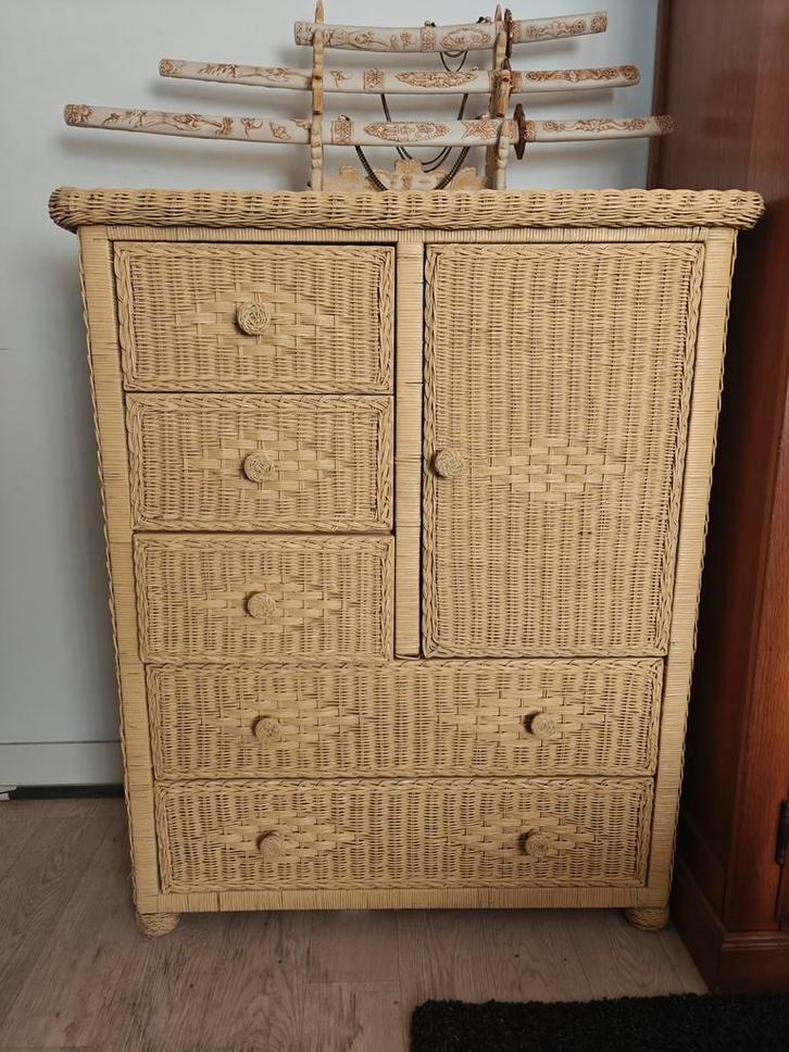 Rotan Ladekast met Deur, Huis en Inrichting, Kasten | Kledingkasten, Zo goed als nieuw, Minder dan 100 cm, 50 tot 100 cm, 25 tot 50 cm