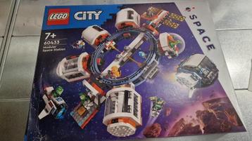 LEGO City - Modular Space Station 60433 beschikbaar voor biedingen