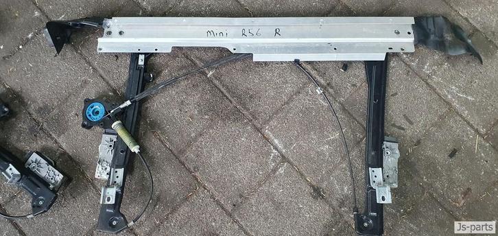 Raammechanisme rechts Mini R56, Auto-onderdelen, Ruiten en Toebehoren, Mini, Gebruikt, 3 maanden garantie, Ophalen of Verzenden