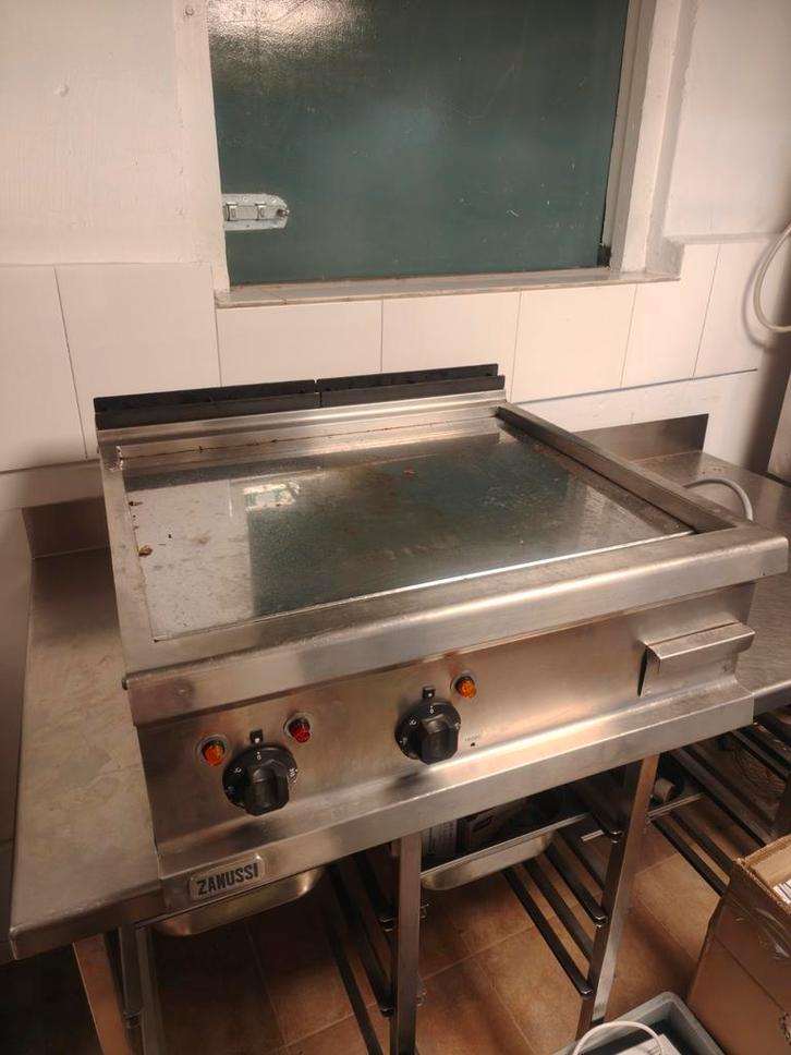 Horeca Spiegel Bakplaat Zanussi - 400V, Zakelijke goederen, Horeca | Keukenapparatuur, Fornuis, Frituur en Grillen, Gebruikt, Ophalen
