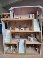Petit Amelie Poppenhuis + Meubels & Poppen, Kinderen en Baby's, Speelgoed | Poppenhuizen, Ophalen, Zo goed als nieuw, Poppenhuis