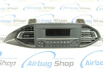 Ventilatierooster met radio Peugeot 308  (2013-heden) beschikbaar voor biedingen
