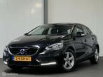 Volvo V40 1.6 D2 Kinetic [ NAP navigatie pdc ], Voorwielaandrijving, Euro 5, 4 cilinders, Zwart