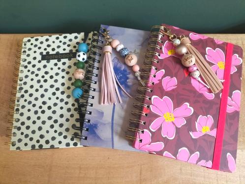 Nieuw! Bedankje/cadeautje • Notitieboek & hanger juf meester, Kinderen en Baby's, Kinderspulletjes, Nieuw, Ophalen of Verzenden