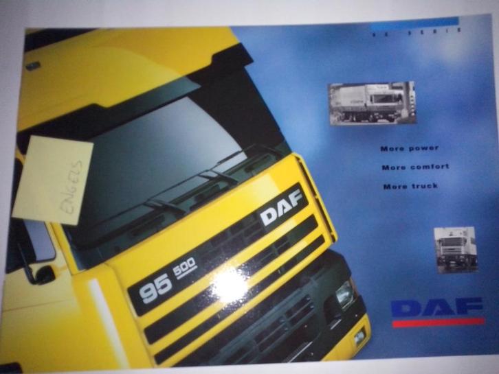 4x DAF 95 430 + 95 500 Super Space Cab brochures/folders, Boeken, Auto's | Folders en Tijdschriften, Ophalen of Verzenden