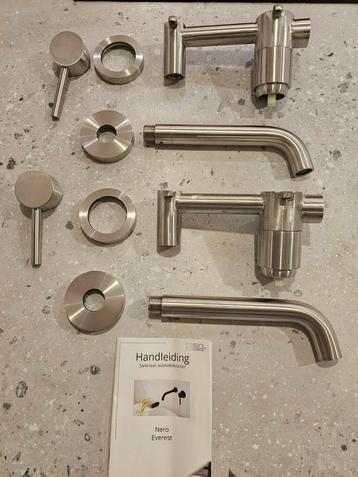 Nieuwe inbouw wastafel kranen beschikbaar voor biedingen