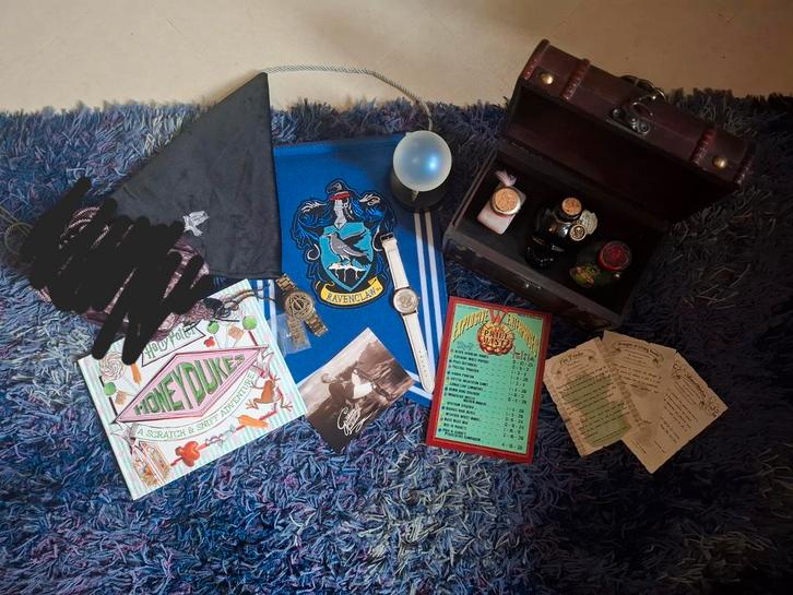 Harry Potter verzameling replica's, Verzamelen, Harry Potter, Zo goed als nieuw, Ophalen of Verzenden