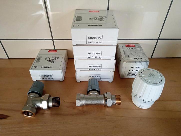 Danfoss thermostatische radiatorkranen., Doe-het-zelf en Verbouw, Verwarming en Radiatoren, Nieuw, Overige typen, Minder dan 200 watt