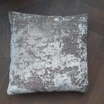 Chique velvet velours sierkussen 1x taupe glanzend, Huis en Inrichting, Beige, Vierkant, Nieuw, Ophalen of Verzenden