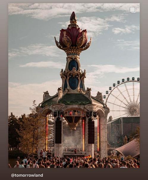 TOMORROWLAND W2 - 2 x Full Madness 3 Day GA Ticket, Tickets en Kaartjes, Evenementen en Festivals