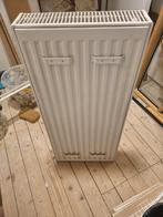Cv Radiator Delonghi, Doe-het-zelf en Verbouw, Verwarming en Radiatoren, 30 tot 80 cm, Gebruikt, Radiator, Ophalen of Verzenden