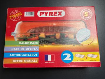 NIEUWE  Pyrex schalen: 35 x 23 cm  2 stuks beschikbaar voor biedingen
