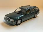 Mercedes E280  (w124) Combi  groen  1:43 van Minichamp, Ophalen of Verzenden, Zo goed als nieuw, Auto, MiniChamps