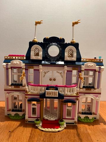 Lego Friends Grand Hotel 41684 - Compleet! beschikbaar voor biedingen