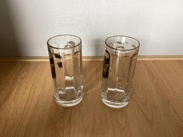 Bierpullen beschikbaar voor biedingen