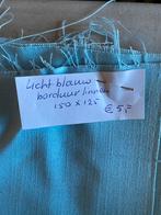 Mooie lichtblauwe borduurstof, Hobby en Vrije tijd, Stoffen en Lappen, Verzenden, Zo goed als nieuw, 30 tot 200 cm, 120 cm of meer