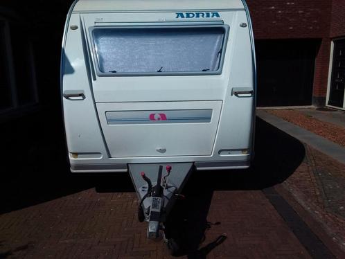 Adria Adiva 432 ps 2003, Caravans en Kamperen, Caravans, Particulier, tot en met 4, 1000 - 1250 kg, Treinzit, Adria, Vast bed