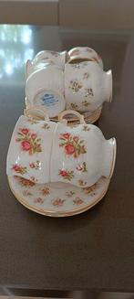 Queens 6 stuks kop en schotel, Antiek en Kunst, Antiek | Servies los, Ophalen