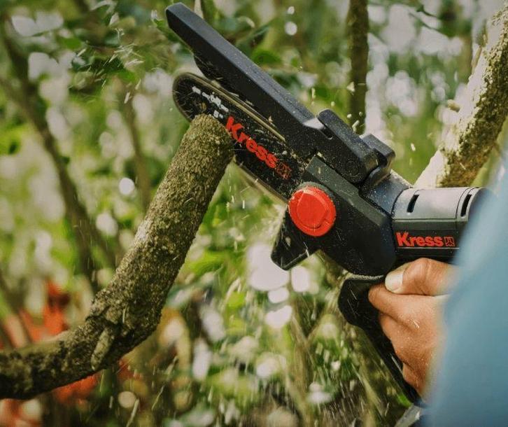 Kress mini kettingzaag 20V met 2 accu's en lader bespaar €85, Doe-het-zelf en Verbouw, Gereedschap | Zaagmachines, Nieuw, Kettingzaag