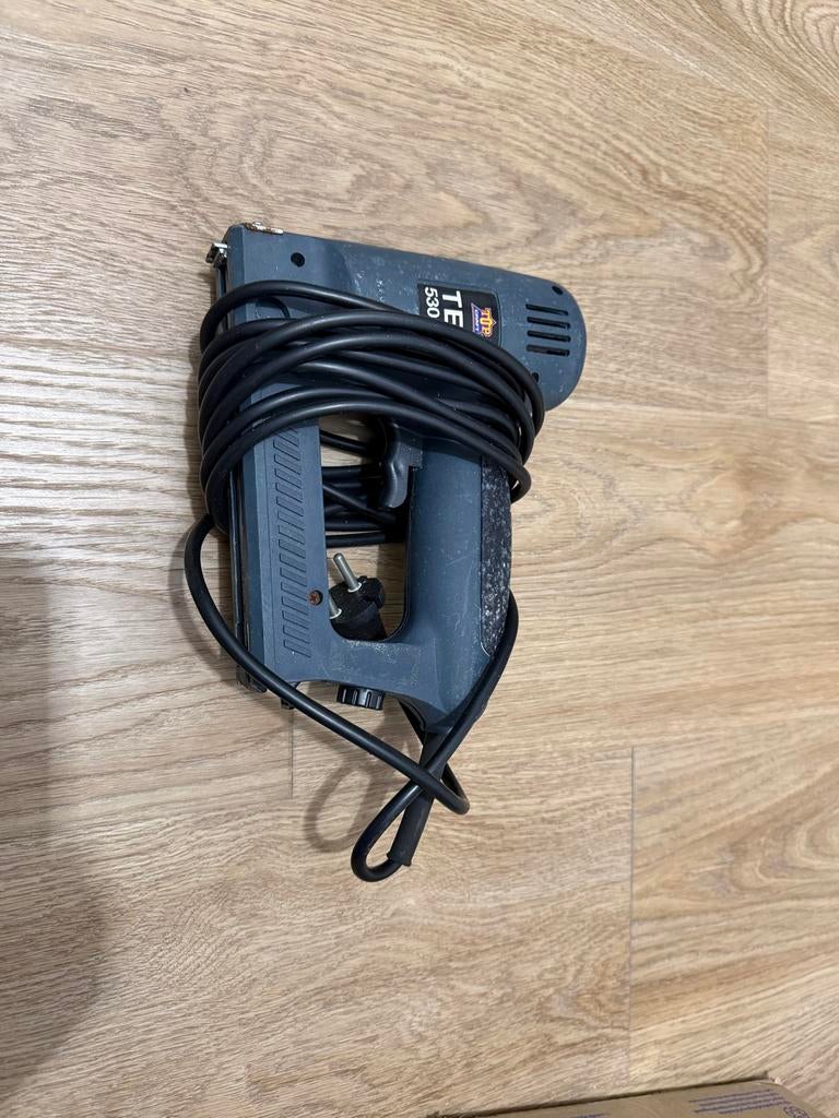t.e.a.b Topcraft TET 530VB Elektrische Nietmachine, Doe-het-zelf en Verbouw, Ophalen, Gebruikt