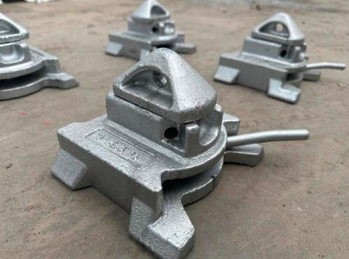 Container twistlocks – vergrendeling / bevestiging–set van 4, Zakelijke goederen, Machines en Bouw | Keten en Containers, Ophalen