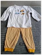 2 delig pyjama, geel Gestreepte broek auto thema Maat 80 h3, Nacht- of Onderkleding, Jongetje of Meisje, Onbekend, Ophalen of Verzenden