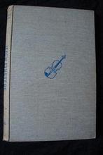 IEPEN FINSTERS door Teatske Alzum friestalig, Boeken, Romans, Ophalen of Verzenden, Gelezen, Nederland