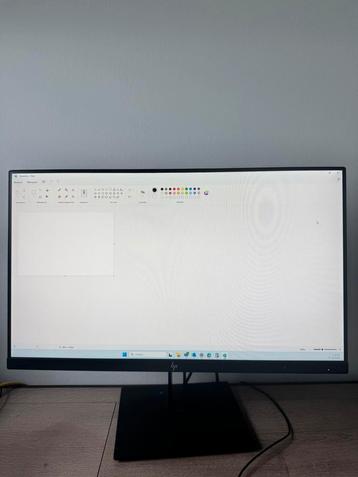 HP Z24nf G2 beschikbaar voor biedingen