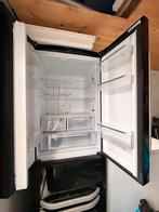 Zwarte Koelvriescombinatie - 6 jaar oud, Witgoed en Apparatuur, Koelkasten en IJskasten, Ophalen, Gebruikt, 200 liter of meer