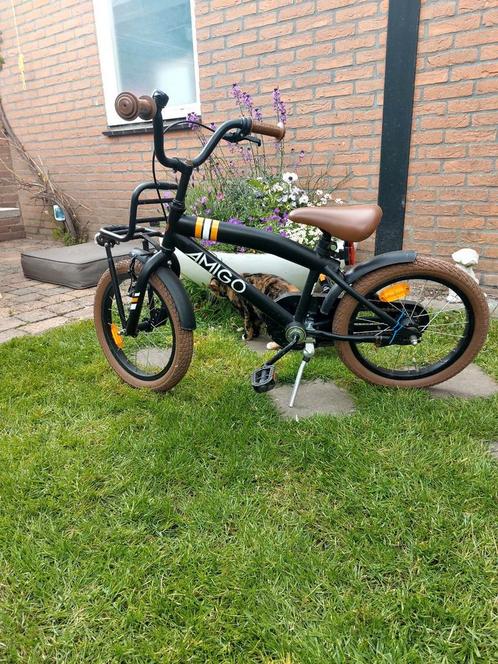 Amigo jongens fiets 12 inch met zijwieltjes, Fietsen en Brommers, Fietsen | Jongens, Gebruikt, 14 inch of minder, Handrem, Ophalen