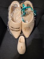 Mooie Nieuwe klompen bij een goed bod 1 klein klompje, Ophalen of Verzenden, Nieuw