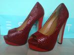 Rood kleurig open teen high heels in maat 37, Kleding | Dames, Schoenen, Ophalen of Verzenden, Gedragen, Rood, Schoenen met hoge hakken