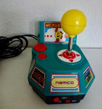 Vintage Ms. Pac-Man Game Console voor op tv uit 1980. beschikbaar voor biedingen