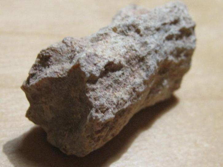 min. 3x ruwe edelsteen VERSTEEND HOUT (5), Verzamelen, Mineralen en Fossielen, Mineraal, Verzenden