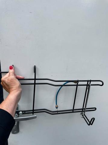 Buggydrager / fietsenrek zijkant fiets beschikbaar voor biedingen