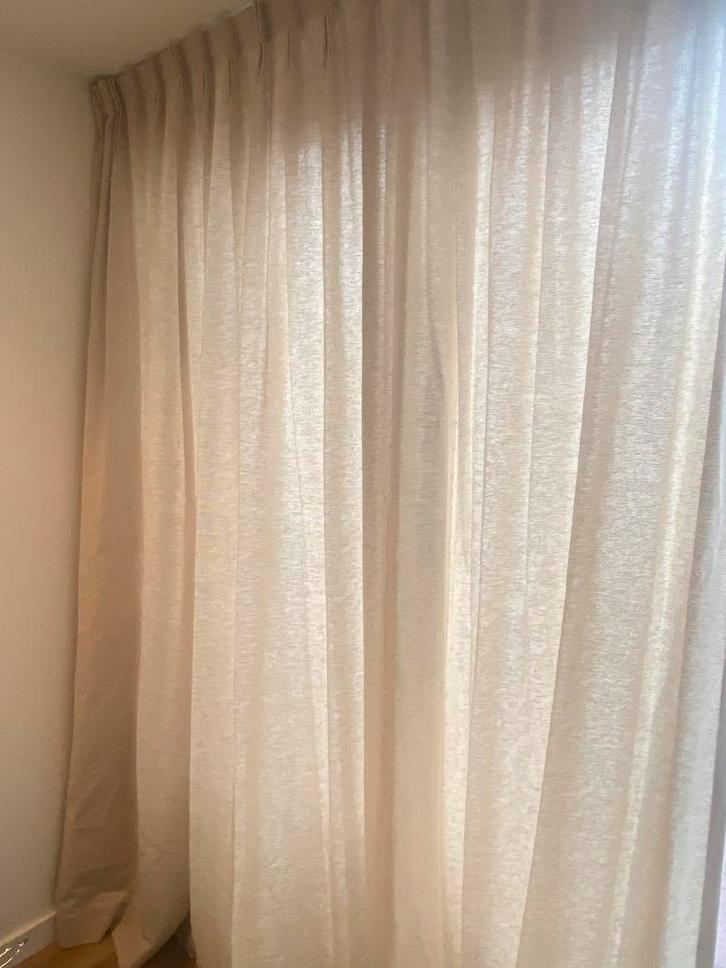 Beige/Crème Gordijnen - Zo Goed Als Nieuw, Huis en Inrichting, Stoffering | Gordijnen en Lamellen, Zo goed als nieuw, 200 cm of meer