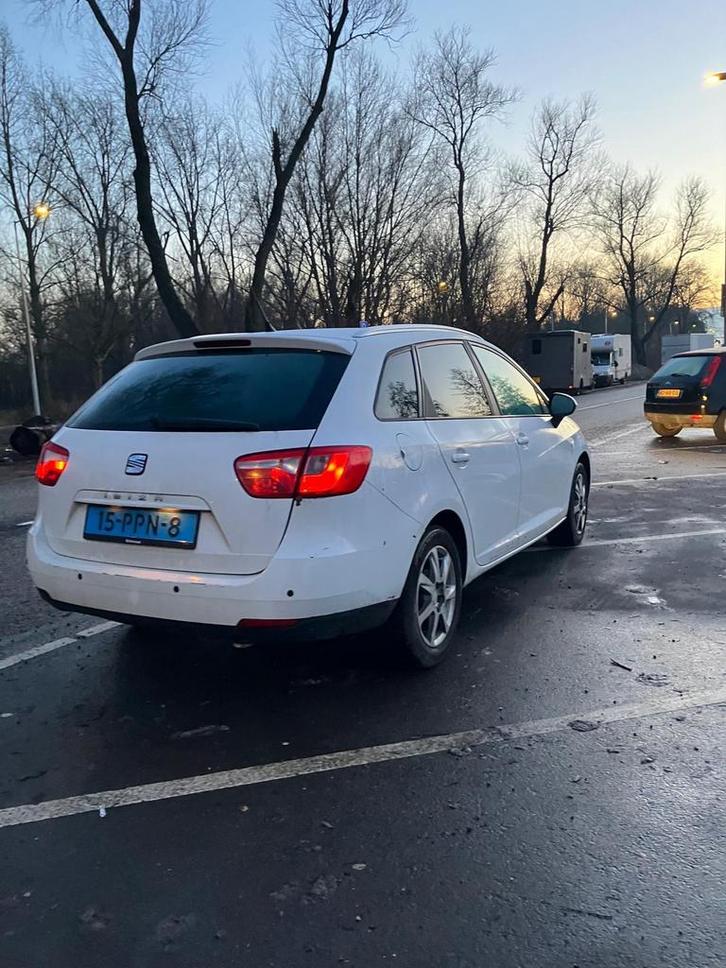 Seat Ibiza 1.2TDI 55KW Ecomotive ST 2011 taxiklaar Wit, Auto's, Seat, Bedrijf, Ibiza, Diesel, A, Stationwagon, Handgeschakeld