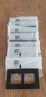 Niko 130-76200 dubbel afdekraam, nieuw 7 stuks, Doe-het-zelf en Verbouw, Elektra en Kabels, Ophalen of Verzenden, Nieuw