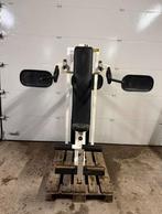 Technogym Isotonic shoulderpress / shoulder press, Ophalen, Benen, Gebruikt, -