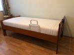 Bed met matras en elektrisch verstelbaar, Ophalen, Verstelbaar, 90 cm, Eenpersoons
