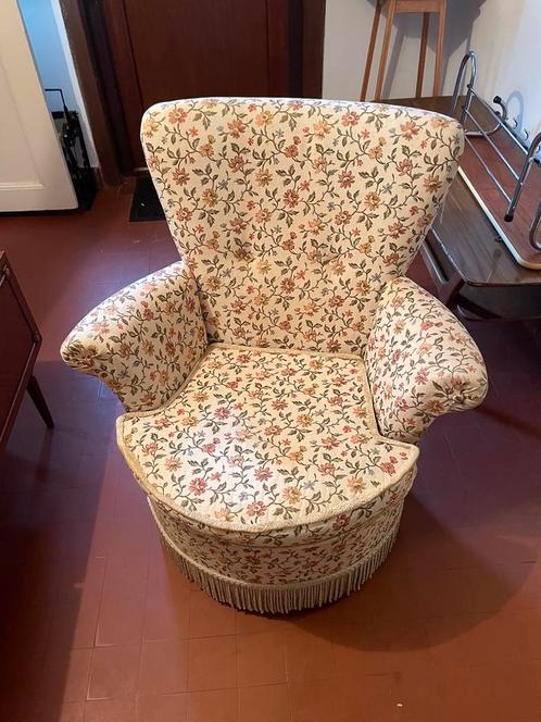 Cocktailfauteuil met bloemprint vintage jaren 50 met franjes, Huis en Inrichting, Fauteuils, Gebruikt, 75 tot 100 cm, Ophalen