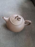 Antieke Yixing Theepot 18e- eeuw., Antiek en Kunst, Ophalen