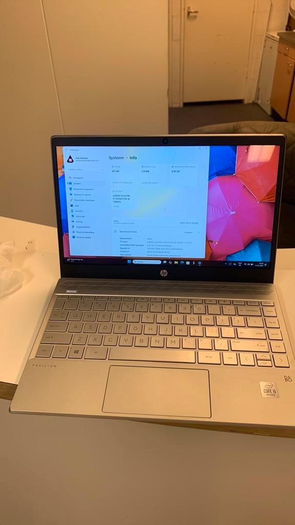 HP Pavilion 13, Computers en Software, Windows Laptops, Zo goed als nieuw, 13 inch, SSD, Minder dan 2 Ghz, 8 GB, Qwerty, Met videokaart