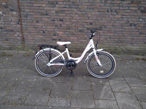 Cube 200 Meisjes fiets 20 inch 3 versnellingen Goedestaat, Fietsen en Brommers, Fietsen | Kinderfietsjes, Zo goed als nieuw, 20 inch of meer