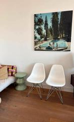 Twee Vitra Eames DSR stoelen uit 2009, Huis en Inrichting, Stoelen, Ophalen of Verzenden, Gebruikt, Wit, Eén